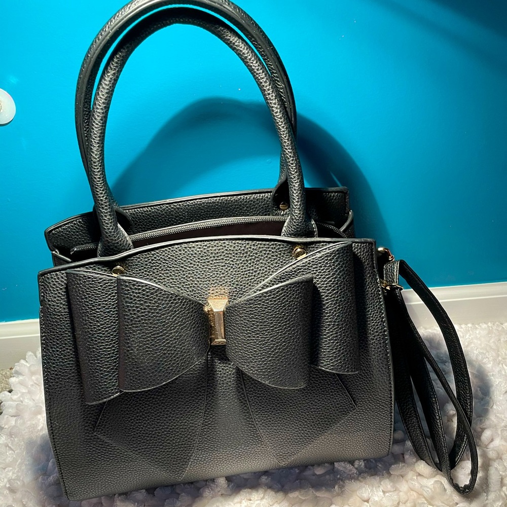 Bow Bag